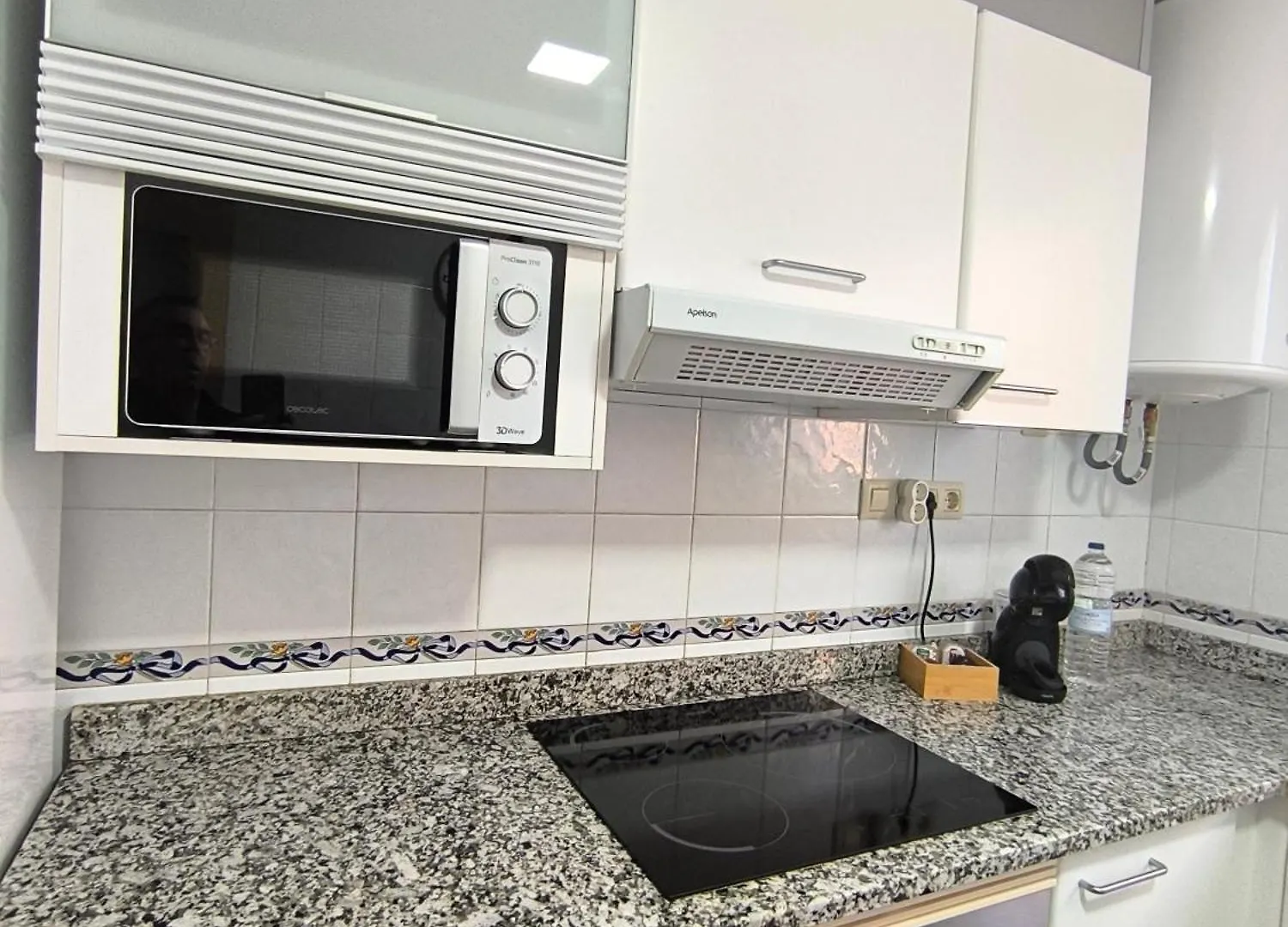 Refugio En El Centro De Palamos 아파트 0*,  스페인